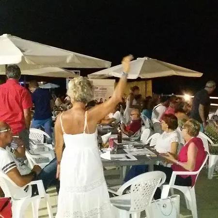 La Baia Di Nettuno Il Gatto E La Volpe 公寓式酒店