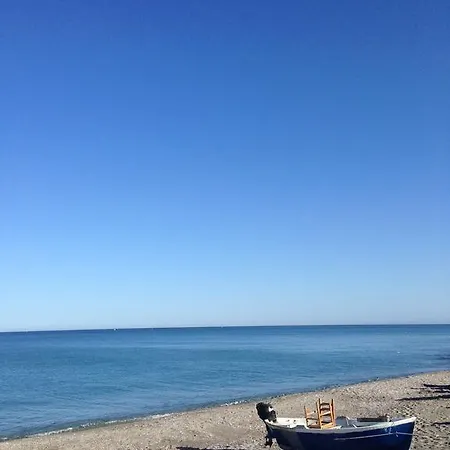 La Baia Di Nettuno Il Gatto E La Volpe 公寓式酒店 *