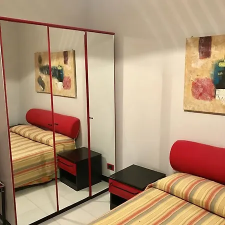 La Baia Di Nettuno Il Gatto E La Volpe Aparthotel Venetico
